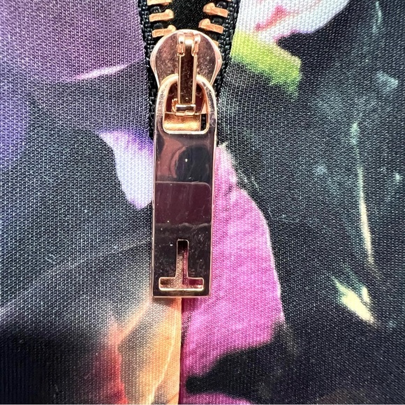 Ted Baker London Rasie Shadow Floral Sheath Bodycon Dress Women’s US6 - Picture 11 of 16